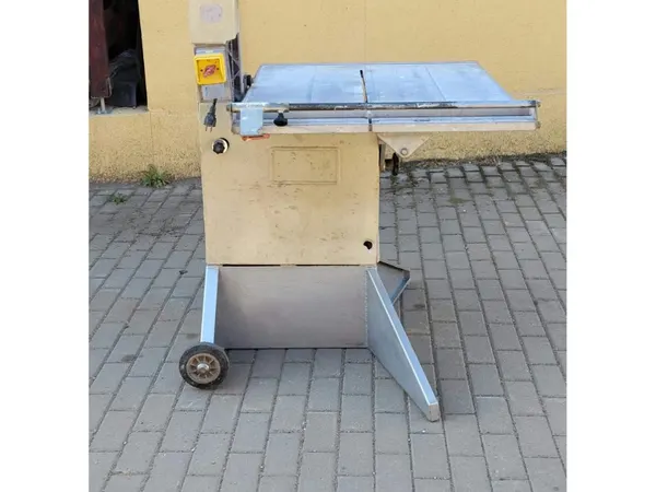 Ytong vágó szalagfűrész