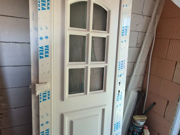 Veka 82MD Helena bejárati ajtó 980x2245(2280)