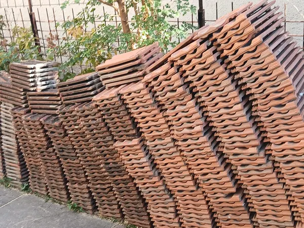 Leszedett illetve sosem használt Békéscsabai cserép, ~180 m2