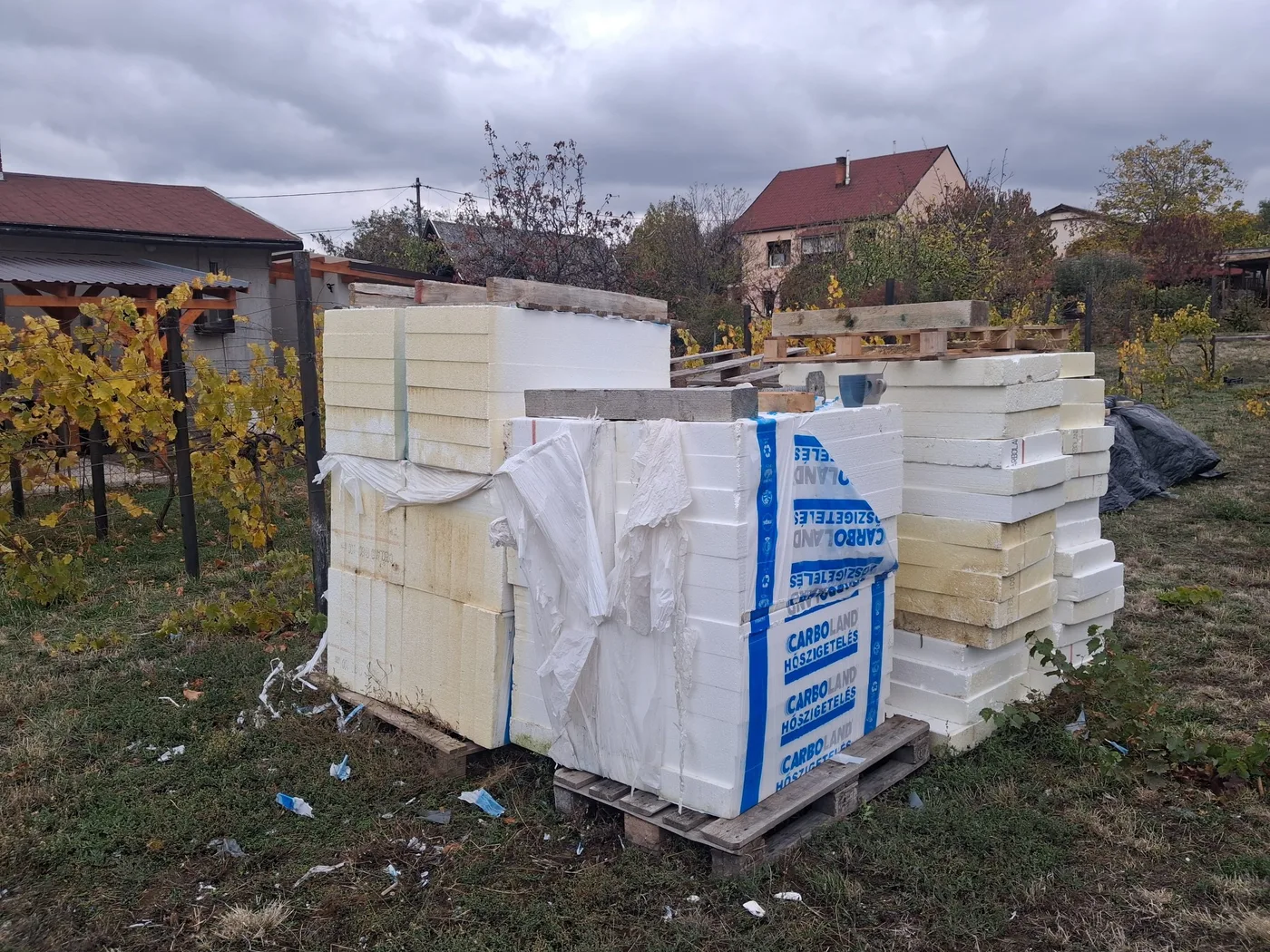 10cm szigetelés terrán cserép