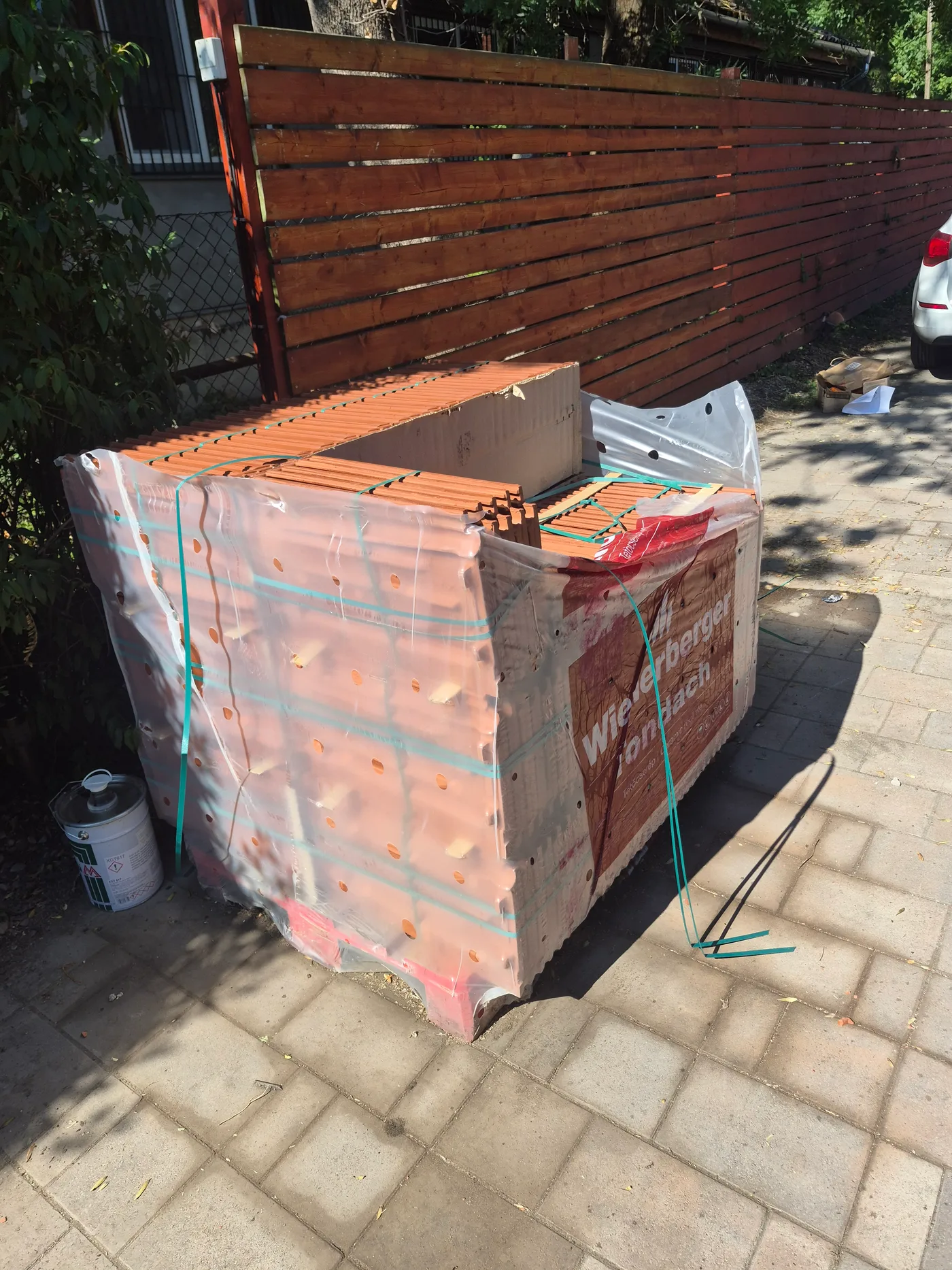 Megmaradt Tondach Contiton 9 alapcserép, terrakotta 140db
