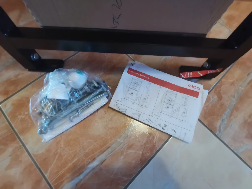 Alcaplast piszoár szerelőkeret eladó