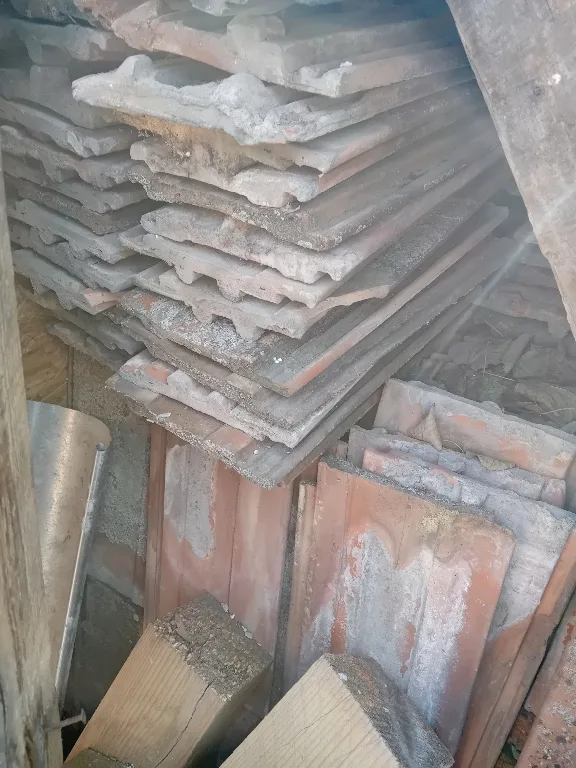 Bontott cserép