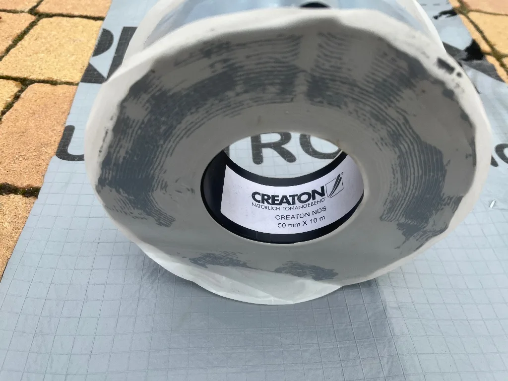 Creaton szögtömitő szalag