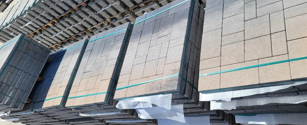 Eladó kombi szürke / fekete melir térkő  10x20 / 20x30 / 20x