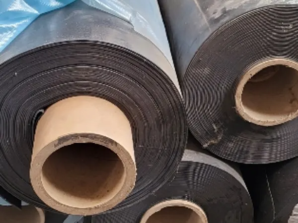 Eladó PVC tetőfólia 2,1x20m ...42m2/tekercs