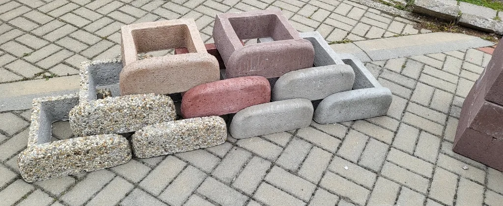 ELADÓ - támfal  12x40x34 cm, natúr