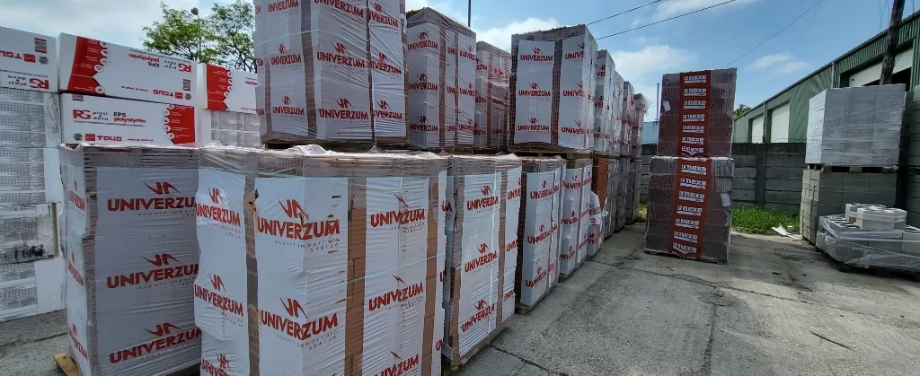 Eladó tégla 30 NF PROTERM UNIVERZUM