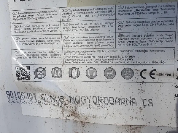 Eladó tetőcserép