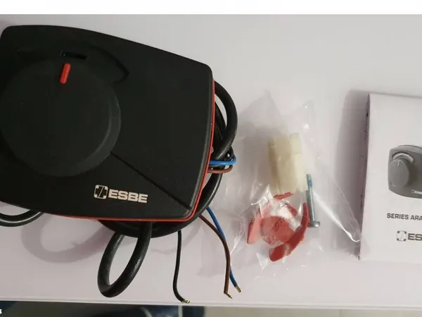 Esbe ARA 661 szelepállító motor