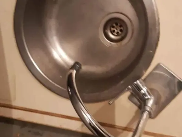 Ikea kerek inox 45cm mosogató + tartozékok.
