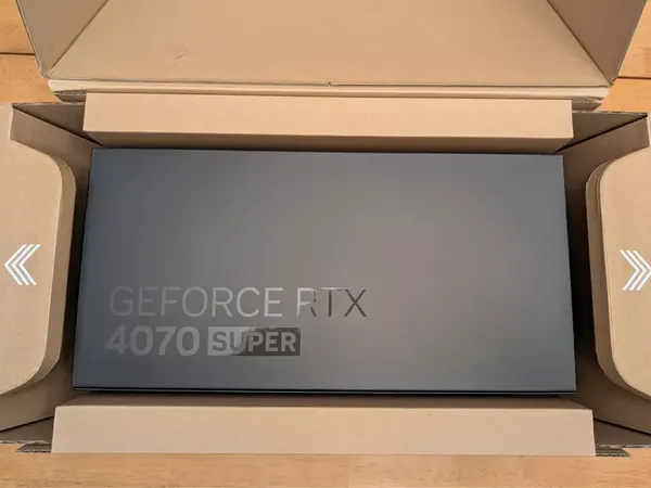 NVIDIA GeForce RTX 4070 Super Founders Edition 12GB GDDR6X