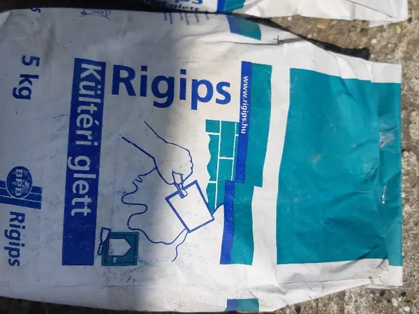 Rigips kültéri glett anyag olcsóbban!