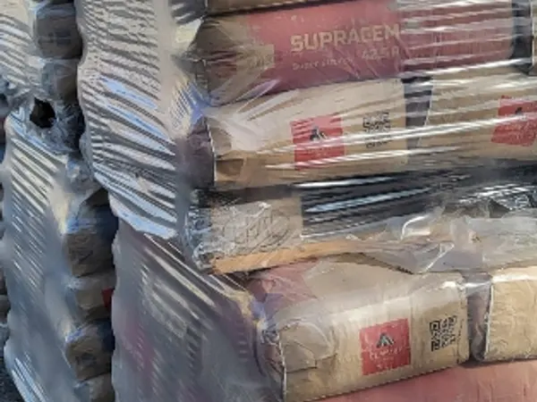 Super Cement 42,5 - extra erős, 25 kg   ára ....2.000 ft/db