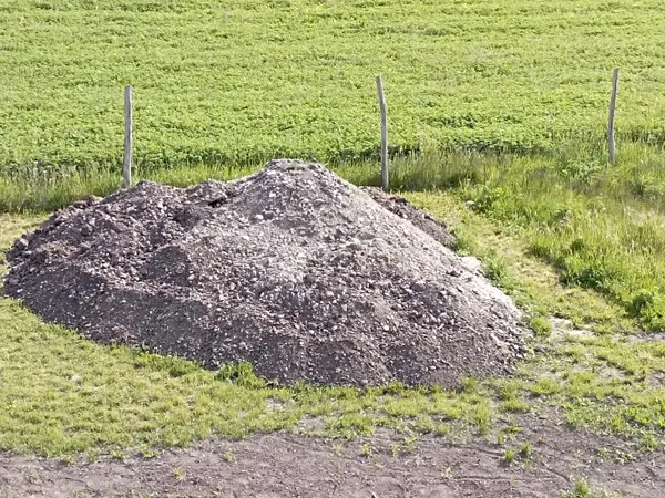Töltőföld ingyen elvihető Iszkaszentgyörgyön