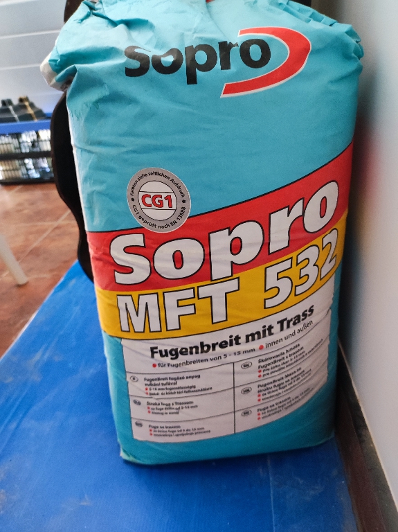 SOPRO MFT 532 széles fuga 25 kg